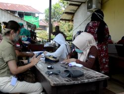 Puskesmas Sekadau Hilir Terus Gencarkan Vaksinasi