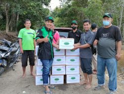 RAPI Sekadau Salurkan Bantuan Warga Terdampak Banjir di Desa Merapi