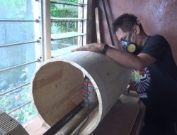 Terdampak Pandemi, Karyawan Swasta di Padang Sukses Jadi Pengusaha Alat Musik Drum