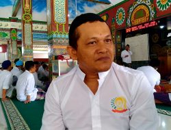 Izet, Pemalak Supir Truk Yang Viral di Kota Padang Sekarang Rajin Ibadah