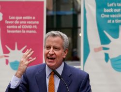 New York Berlakukan Mandat Vaksin kepada Perusahaan Swasta