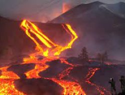 Terus Meletus Selama 85 Hari, Gunung Berapi Spanyol Pecahkan Rekor