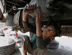 Lemah, Prospek Proyeksi Pemulihan Pasar Tenaga Kerja