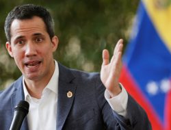 Guaido Jadi ‘Penjabat Presiden’ Venezuela, Meski Tanpa Kekuasaan