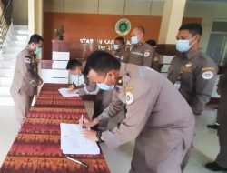 Kepala  Karantina Pertanian Entikong Tanda Tangani Fakta Integritas