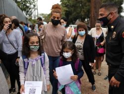 California Terapkan Kebijakan COVID-19 Sebagai Sebuah Endemi
