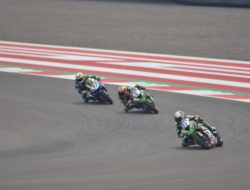 Kru dan Pembalap MotoGP Tiba di Lombok