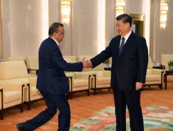 Dirjen WHO, PM China Adakan Pembicaraan Soal COVID