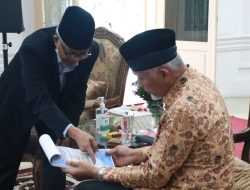 Temui Gubernur Mahyeldi, Asosiasi Petani Gambir Pessel Minta Percepatan Hilirisasi Industri Gambir