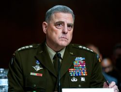 Panglima Militer AS dan Belarus Berbicara untuk Hindari ‘Salah Perhitungan’ dalam Latihan Bersama