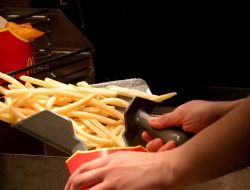 Resto Cepat Saji Batasi French Fries, Ketergantungan Kentang Impor Indonesia Tinggi?