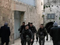 Polisi Israel Tembak Mati Warga Palestina yang Tikam Polisi