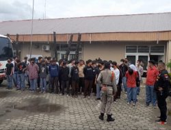 42 Pelajar Ditertibkan Satpol PP Padang di Tempat Bilyar