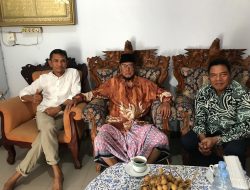 Haerul Warisin Sowan ke Mantan Bupati Lotim H Syahdan