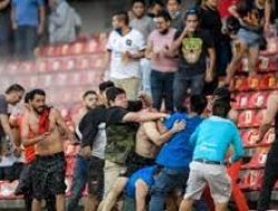 Puluhan Orang Terluka dalam Tawuran antar Suporter Klub Bola di Meksiko