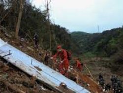 5 Hari Setelah Pesawat China Eastern Jatuh, Kotak Hitam ke-2 Belum Ditemukan