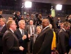 Menteri Pertahanan NATO Bertemu untuk Bahas Perang di Ukraina