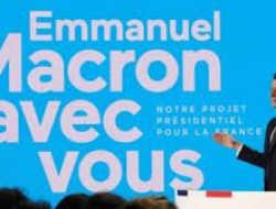 Macron Berjanji Jadikan Prancis “Lebih Mandiri” Bila Menang Pilpres
