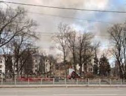 Belum Ditemukan Korban Jiwa di Reruntuhan Teater Mariupol, Ukraina