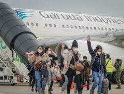 80 WNI Yang Dievakuasi dari Ukraina Tiba di Jakarta