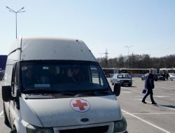 Palang Merah Sebut Timnya ‘Ditahan’ di Mariupol, Ukraina