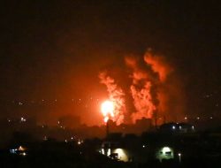 Kekerasan di Gaza Meningkat, Bentrokan di Yerusalem Berlanjut