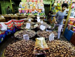 Ramadan Tahun Ini, Warga Mesir Ubah Kebiasaan Belanja