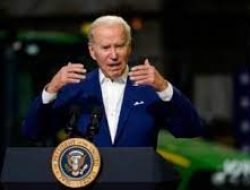 Inflasi Tinggi di AS, Biden Salahkan ‘Kenaikan Harga Putin’