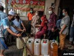 Kejagung Tetapkan 4 Tersangka Kasus Kelangkaan Minyak Goreng
