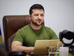 Zelenskyy: Dunia Belum Melihat Kekejaman Rusia Sepenuhnya