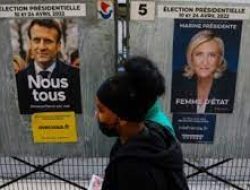 Persaingan Ketat Macron, LePen dalam Pilpres Prancis