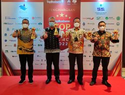 Gubernur Kalbar Terima Penghargaan Top Pembina BUMD 2022 Lagi