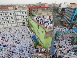 Muslim India Rayakan Idulfitri dalam Suasana Prihatin