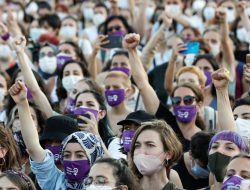 Kasus terhadap Kelompok Hak Perempuan Turki Memicu Kemarahan