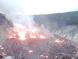 Gunung Berapi Hawaii Keluarkan Aliran Lava