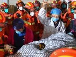 Jumlah Korban Tewas Reruntuhan Gedung di China Bertambah