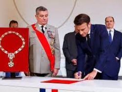 Macron Dilantik Sebagai Presiden Prancis Periode Kedua