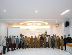 Dukung Sanggau dan Sintang Perkuat Rantai Pasok Karet Berkelanjutan, Pemprov dan USAID SEGAR Fasilitasi Diskusi