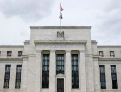 Pertemuan Bank Sentral AS Picu Spekulasi Kenaikan Suku Bunga Besar-besaran