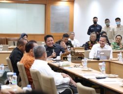 Herman Deru Dorong Percepatan Penyelesaian Pembangunan JTTS