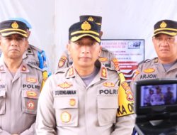Sambut HUT Bhayangkara ke- 76 Polres Lampura Gelar Baksos