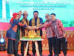 Herman Deru Bangga Gedung OJK Bernuansa Kearifan Lokal 