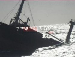 Kapal Fajar Nusantara Tujuan Kalimantan Tenggelam di Perairan Pulau Sepudi Sumenep, Nasib 14 Penumpang Masih Gelap
