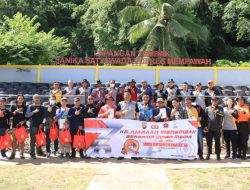 Fotografer SUARAKALBAR.CO.ID Rengkuh Juara Menembak Polres Mempawah bersama Insan Pers