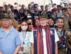 Menparekraf Ajak Masyarakat Kembangkan Desa Wisata