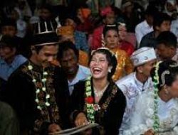 Perkawinan Beda Agama Disahkan, Dispendukcapil Surabaya Keluarkan Akta Perkawinan