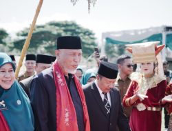 Buka Jambore PKK Berprestasi Ke-XIX dan HKG Ke-50, Gubernur Sumbar Berpesan Perkuat Peran Keluarga
