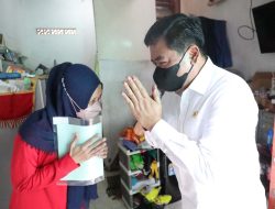 Antisipasi Mafia Tanah, Menteri ATR/Kepala BPN Berikan Sertifikat Langsung ke Tangan Warga Manggarai