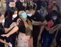6 Jam Diautopsi, Jenazah Brigadir J Kembali Dimakamkan di Tempat yang Sama