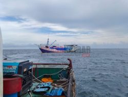 Kapal Angkutan Pupuk Patah Kemudi di Laut Kendawangan Ketapang